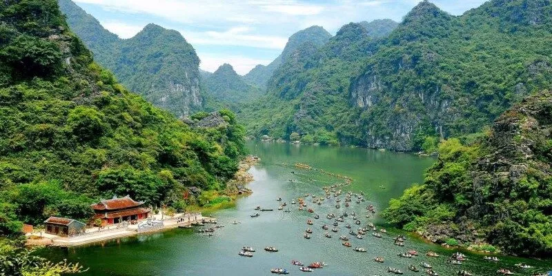 Du-lich-ninh-binh-2-ngay-1-dem-tu-tuc-chi-tiet-danh-cho-moi-nguoi